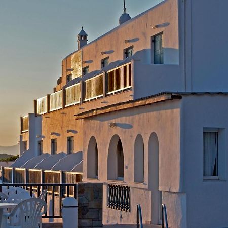 Alex Hotel Tourlos Bagian luar foto