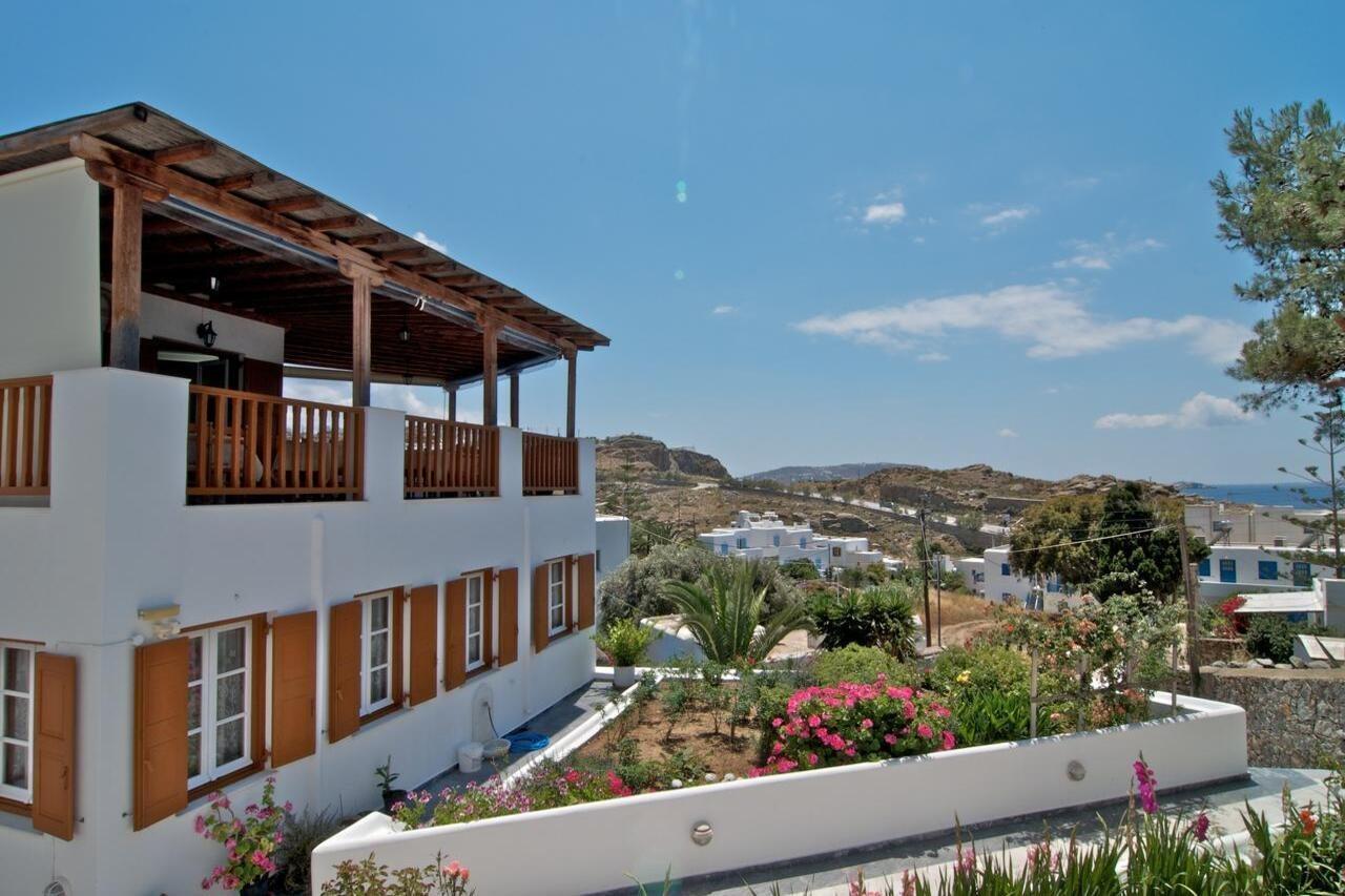 Alex Hotel Tourlos Bagian luar foto