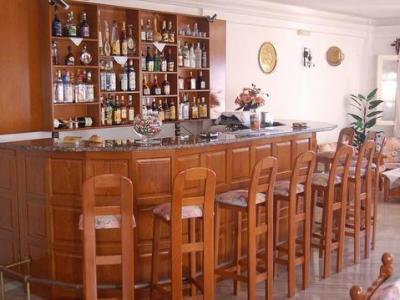 Alex Hotel Tourlos Bagian luar foto