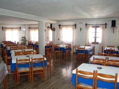 Alex Hotel Tourlos Bagian luar foto